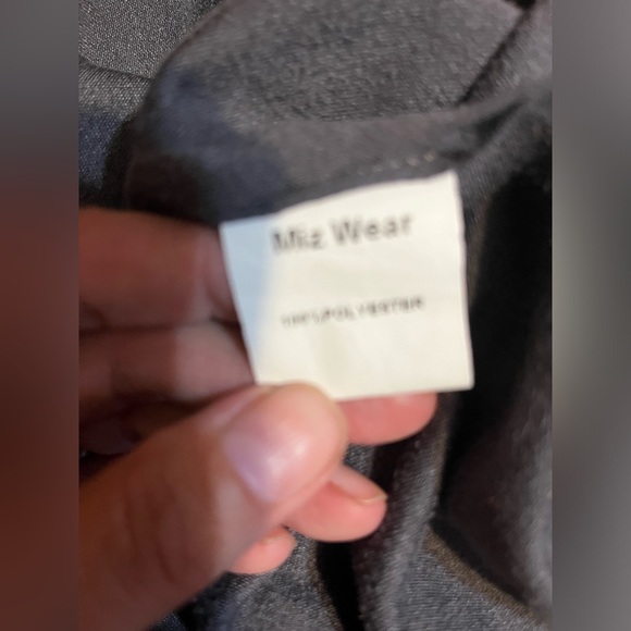 Miz Wear New York fringe shirt. NWT’s  Size L - Picture 6 of 7